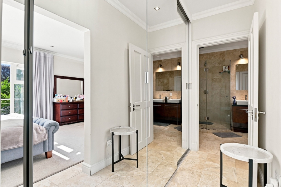 6 Bedroom Property for Sale in Newlands Western Cape